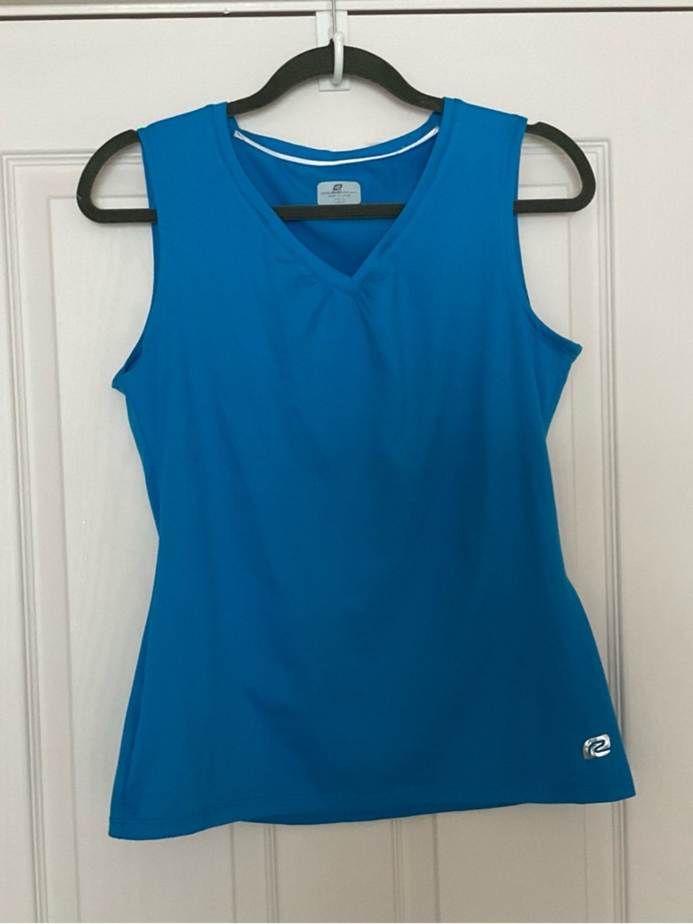 Performance V-Neck Sleeveless Tank Top - Bright Blue